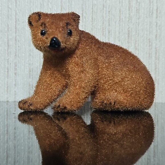 Vintage Kunstlerschutz Flocked Brown Bear Sitting Bear Handwork West Germany - Picture 1 of 9